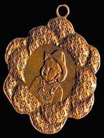 Picture Perfect Jewelry Flower Frame